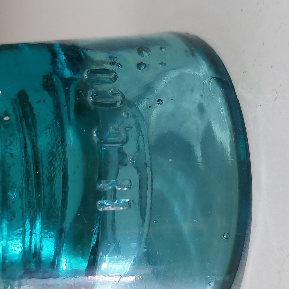 Teal Antique Hemingray Glass Insulator, Home Decor - Picture 8 of 9